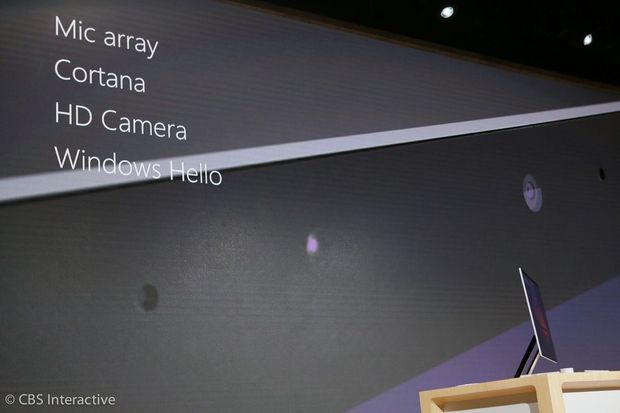 ウェブカメラとマイク

　Surface StudioはHDカメラとマイクを内蔵し、デジタルアシスタントの「Cortana」に対応している。
