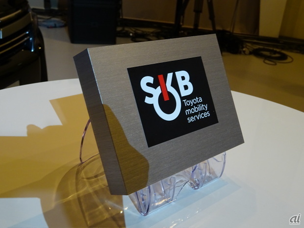 無改造でスマホによるドアロックの開閉、エンジンを始動できる「SKB（Smart Key Box）」