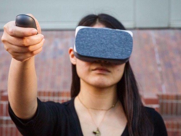 「Daydream View」向けの「YouTube VR」アプリがリリース