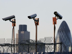 英国で「調査権限法」が成立--ネット利用者のプライバシーに懸念