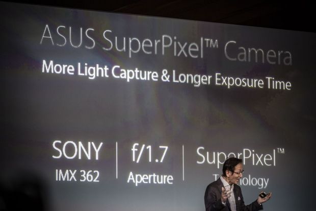　ZenFone 3 ZoomはASUSの「SuperPixel」テクノロジを採用している。