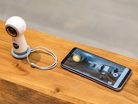 サムスンの全天球カメラ「Gear 360」、ぐっとコンパクトになり「iPhone」にも対応