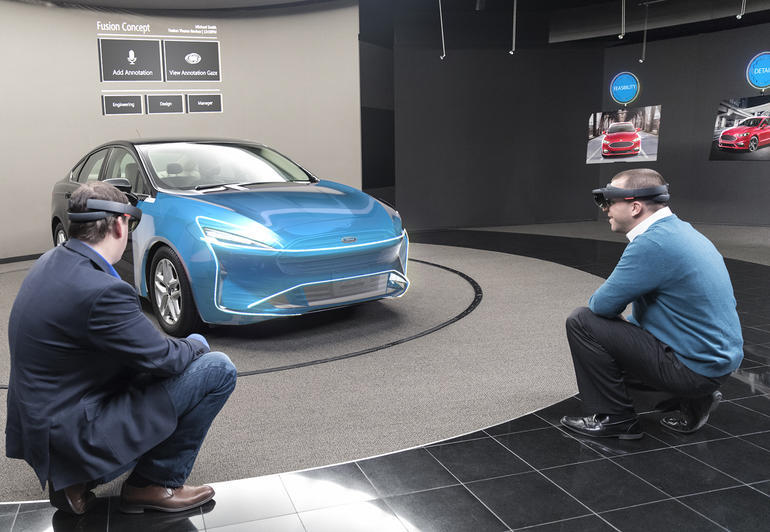 Microsoftの「HoloLens」とフォード車