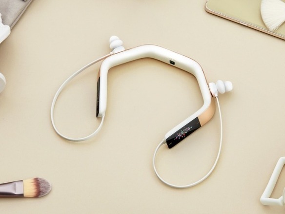 “耳”に装着するスマートスピーカ「Vinci 2.0」--単独で通話もできる無線イヤホン