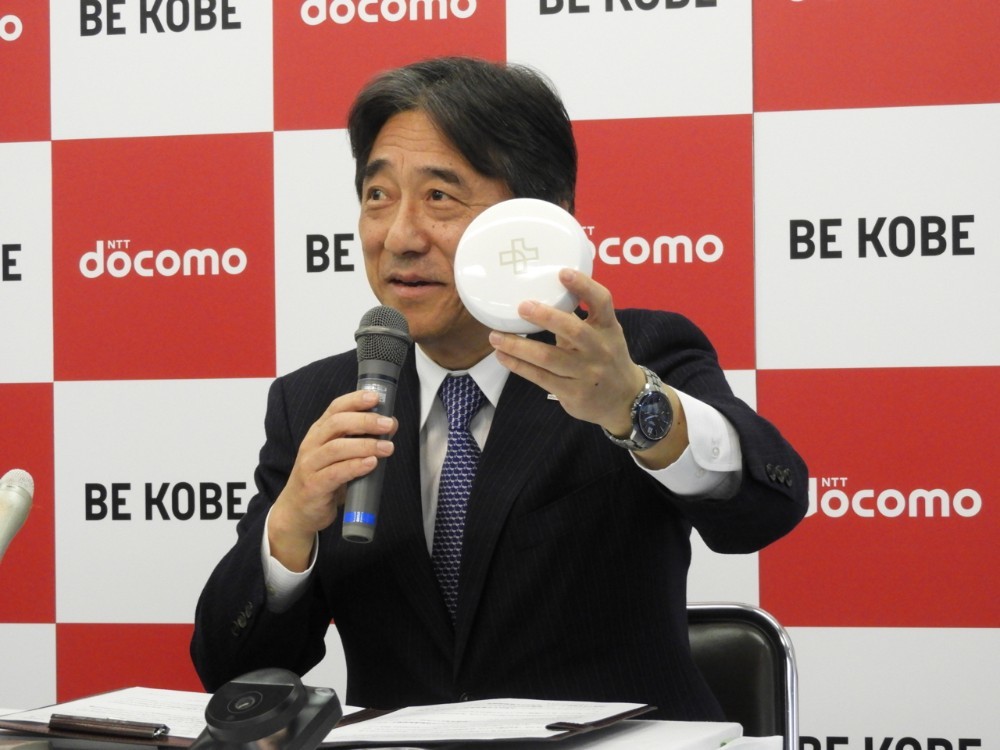 吉澤社長はワイヤレスカメラやセンサーについて防災や減災にも使えると説明した。

