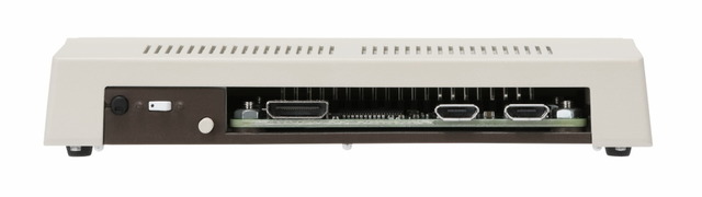 　BASICが実行可能な回路を搭載し、USBでキーボード、HDMIでモニターに接続し、実際に使用できる。