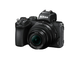 ニコン、新型ミラーレスカメラ「Z 50」発表--タッチパネルによる「自分撮り機能」を搭載