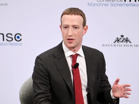 FacebookのザッカーバーグCEO、有害コンテンツへの規制など考え示す