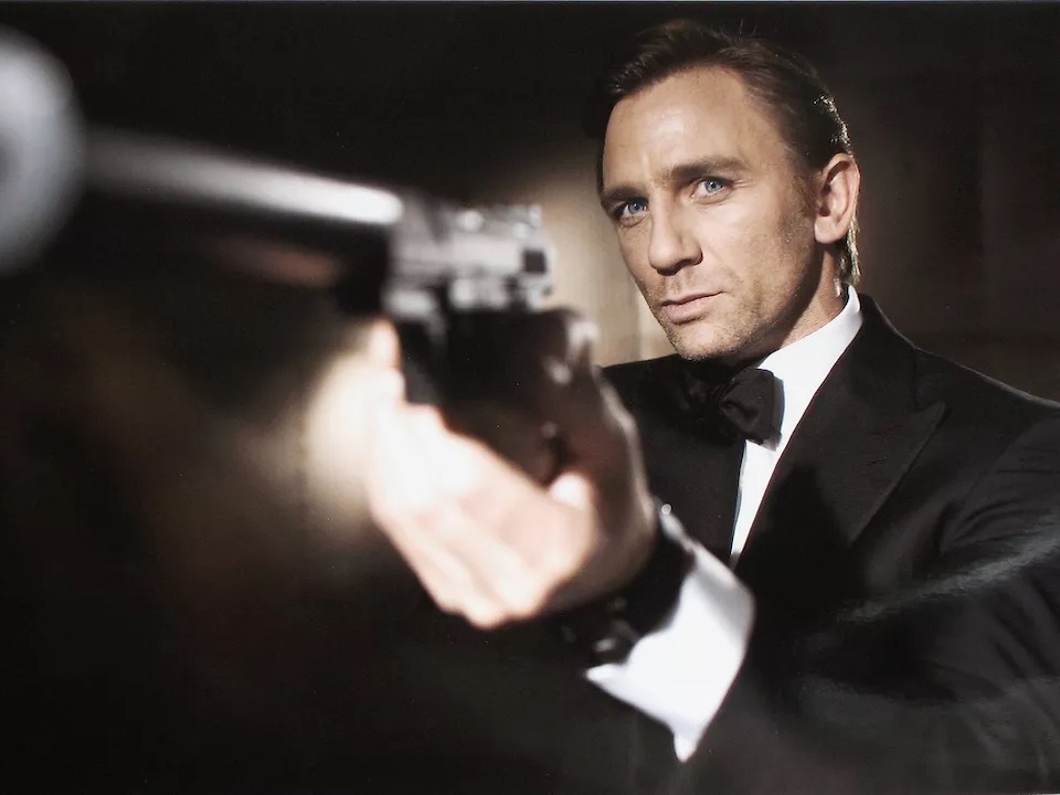  James Bond played by Daniel Graig