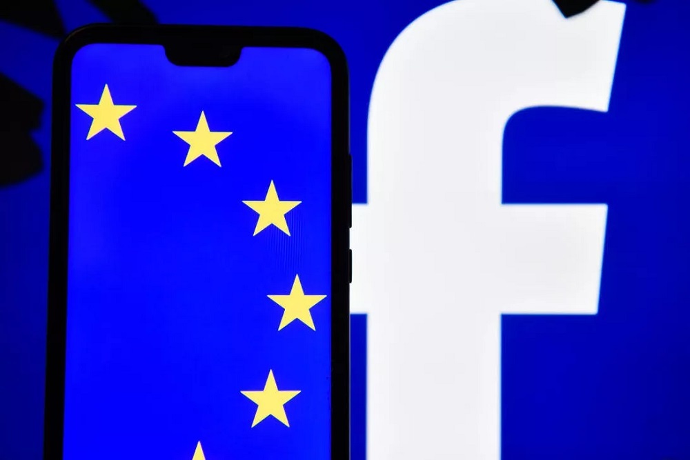 EUの旗とFacebookのロゴ