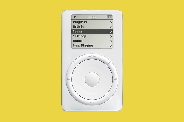 第2世代iPod

　第2世代iPodは2002年7月に発表され、「タッチホイール」が導入された。ストレージ容量は10GBか20GBから選択できる。