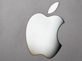 アップル、「iPhone 13」販売好調で記録的な1Q決算を発表