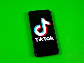 アプリストアからの「TikTok」排除、米FCC委員がアップルとグーグルに要求