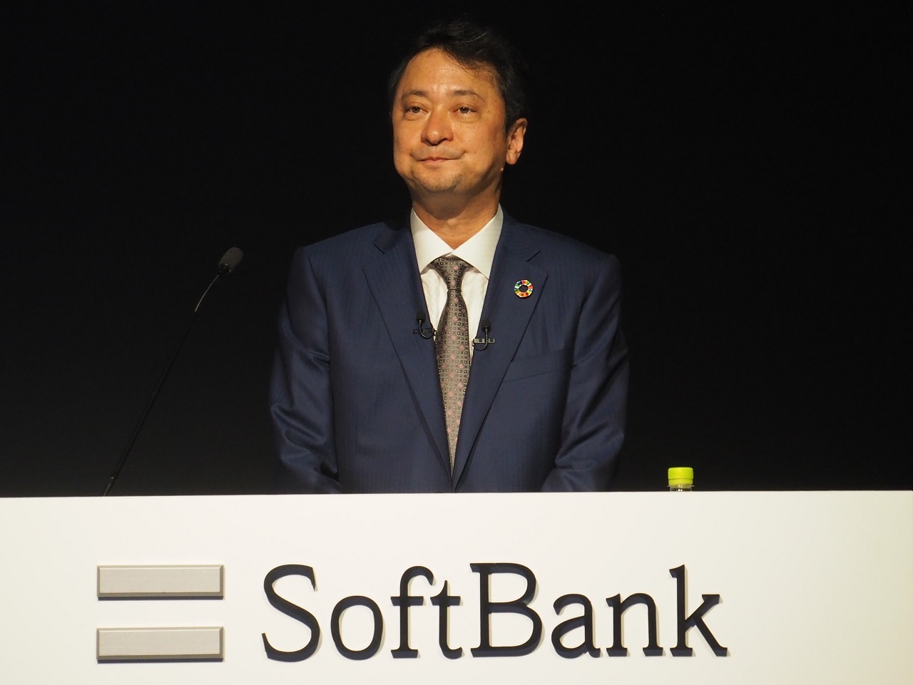 ソフトバンクの宮川氏は料金引き下げの影響が「ピークを迎えてきた」と話している