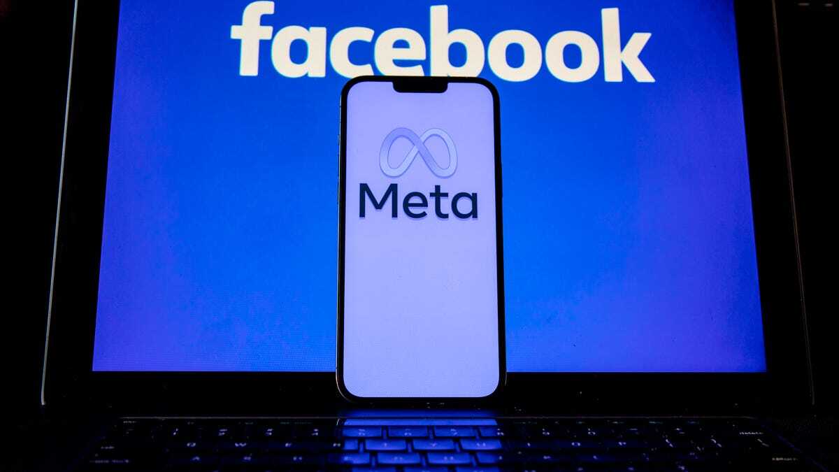 FacebookとMetaのロゴ