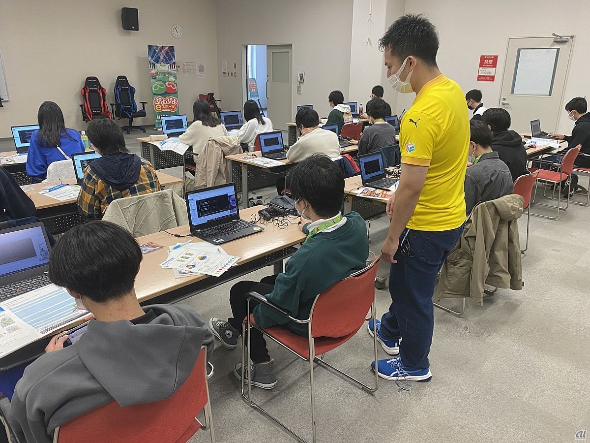 Sapporo Game Camp内「ぷよぷよプログラミング講座 × eスポーツ体験会」