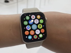 アップル、「Apple Watch」「iPhone」向けディスプレイを内製化か