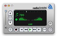 radio SHARKアプリケーションのメイン画面。よく聞く放送局にはショートカットキーを割り当てて一発で呼び出せる。ウィンドウ下部の再生ボタンや巻き戻しボタンは、タイムシフト再生に使う
