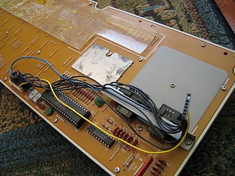 　Atari STのキーボードの内部