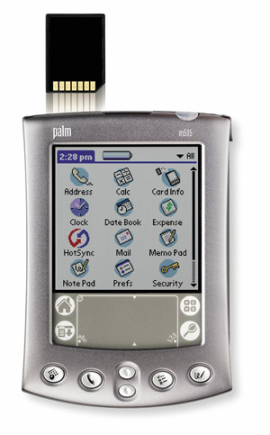 　「Palm m500」と「同 m505」（写真）は、2001年初めに発表された。Handspringの「Visor」によって一般的になった、メモリカードスロットの追加が大きな特徴だった。しかし、Palmは、後に電子機器業界で標準となるSDカードスロットに賭けていた。

　Palm m505にはカラーディスプレイ、m500にはモノクロディスプレイが搭載されていた。発表から発売まで期間が長かったため、旧型機の需要は落ち、既存の在庫問題を悪化させてしまった。