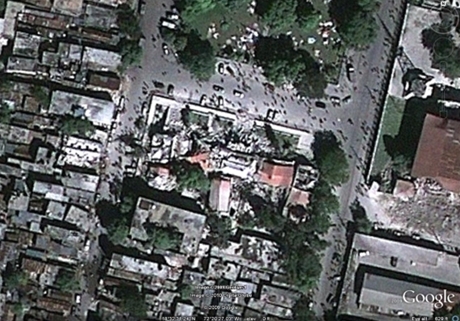 　地震後の同地区。