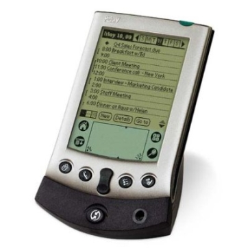 　「Palm V」は1999年2月にリリースされた。同製品のデザインは、当時の基準から見て、スマートだった。同製品はハイエンド市場をターゲットとしていた。Palm Vは基本的に、Palm IIIから大きな機能追加はないが、厚さは約半分だった。