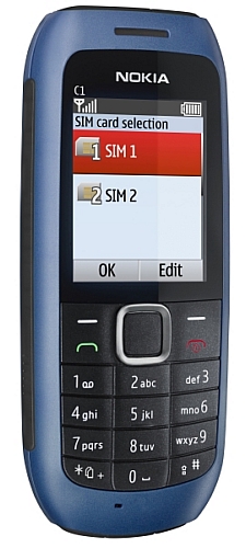 　同日、NokiaはデュアルSIM携帯電話2機種を含む新たな携帯端末「C」シリーズ4機種を発表した。

　上の写真にある「Nokia C1-00」は、税金とインセンティブを除いた価格が30ユーロ（25ポンド）で、2010年第3四半期にリリースされる予定だ。2枚のSIMカードを挿入でき、キーの1つを長押しするだけでSIMカードを切り替えられる。

　Nokiaによると、C1-00の待受時間は、同社製携帯電話の中でも過去最長の最大6週間だという。