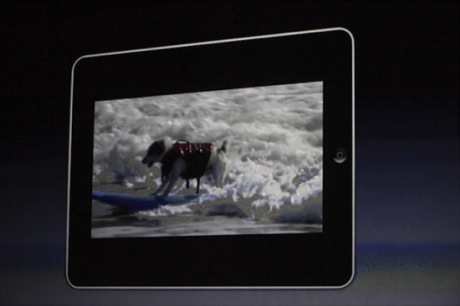 　また、iPadはスクリーンが大きいので、iPhoneやiPod touchよりもポータブルデバイスにおけるビデオ視聴という点で優れている。