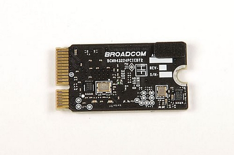 　Broadcom製ワイヤレスカードの裏面。