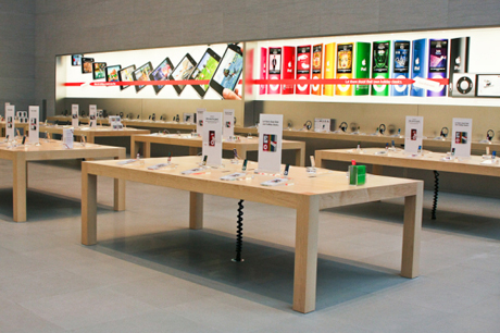 　1階のスペースはApple Storeの中でも最大級。