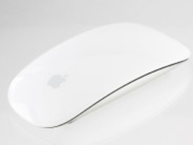 アップルのマルチタッチ対応新型マウス「Magic Mouse」--ジェスチャーで操作可能に