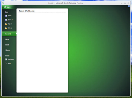 　Excelに使われている色は緑。