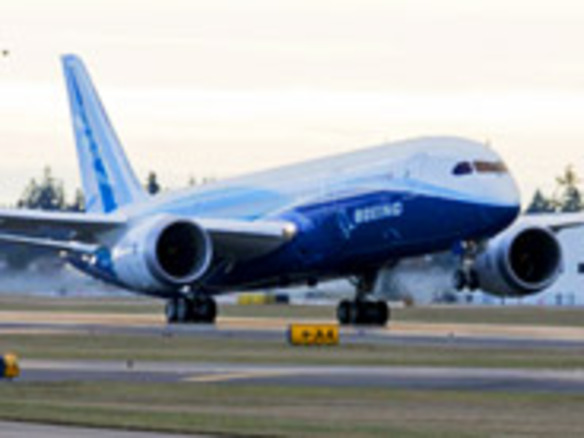 ボーイングの新型機「787 Dreamliner」、初飛行に成功