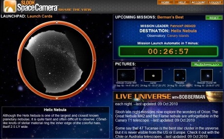 　こちらはミッションまでの時間をカウントダウンするためのインターフェース。右側の時計は、カナリア諸島にある天文台の次のミッション（らせん星雲のライブ観察）までの残り時間を表示している。