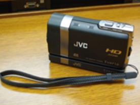 フォトレポート：写真で見るビクター「Everio X GZ-X900」--JVCブランド第1弾として登場