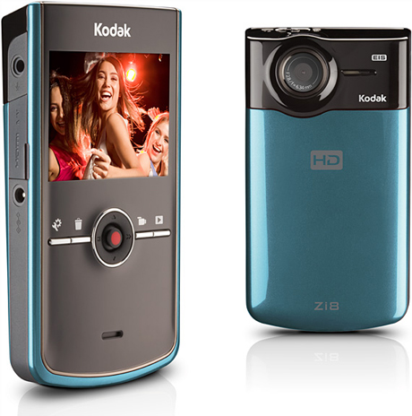 Kodak「Zi8」

　Flip Videoにとうとう本格的な競合製品が登場した。KodakのZi8は、1080pの録画機能、手ぶれ補正機能、マクロモードを備えている。