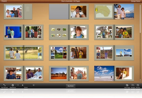 iPhoto '11のブックレイアウト

　撮影された順番で自動的に写真をレイアウトする。一目でブックのアレンジ全体が確認できるようにレイアウトビューが新しくなっている。