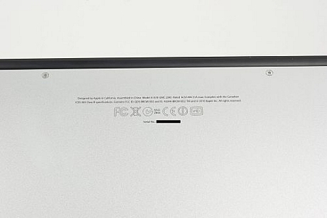 　この新型MacBook Airの11インチモデルには、A1370というモデル番号がある。