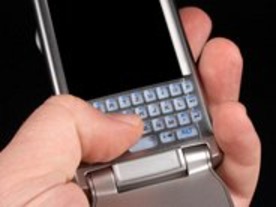 ドコモ回線を使ったIP電話サービス、日本通信が開始--PC版とスマートフォン版が登場