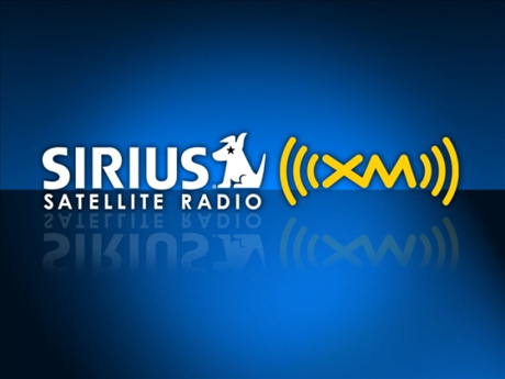 10. 衛星ラジオ（2001年〜？）

　XM Satellite Radioは2001年に創設され、Sirius Satellite Radioは2002年に放送を開始した。コンセプトは素晴らしかったが、ビジネスモデルは疑わしいものだった。たとえコマーシャルのない音楽放送局があり、米国の東海岸から西海岸までをカバーしていたとしても、長い間無料で聴いてきたラジオに、喜んでお金を払うという人がどれだけいるだろうか。両社は2008年に合併してSirius XMとなった。新会社は今でも苦戦を強いられているが、莫大な赤字につながった理不尽なほど高い顧客獲得コストに苦しむ2社が競合していたときと比べると、少なくとも成功するチャンスは拡大している。