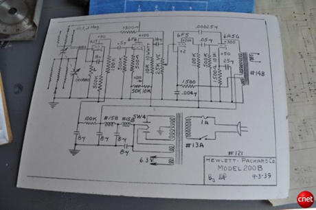 　HP 200Bオーディオ発振器の配線略図。