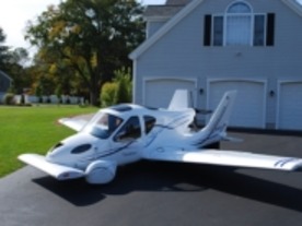 フォトレポート：Terrafugiaの空飛ぶ自動車「Transition」が初飛行