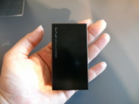 ウィルコム、コミュニケーション機能を強化したシンプルケータイ「WILLCOM 9」発表