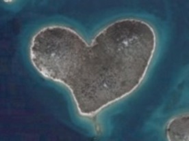 Google Earthで祝うバレンタイン、世界中のハートをツアー