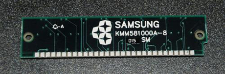 　増設RAMはサムスン製だ。