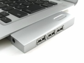 レイ・アウト、MacBookAir専用デザインの3ポートUSBハブを発売