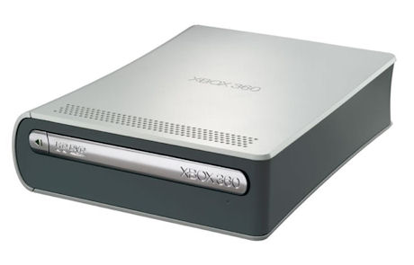 マイクロソフトもHD DVDの支持を表明していた。写真は、2006年11月に発売されたXbox 360向けの「Xbox 360 HD DVD プレーヤー」。