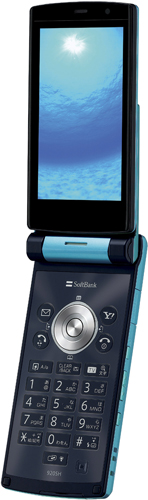 　2007年11月発売。ソフトバンクモバイル向け3G/GSM携帯電話 「SoftBank 920SH AQUOSケータイ」