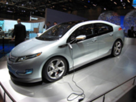 フォトレポート：GMのハイブリッドカー「Chevrolet Volt」、パリモーターショーに登場