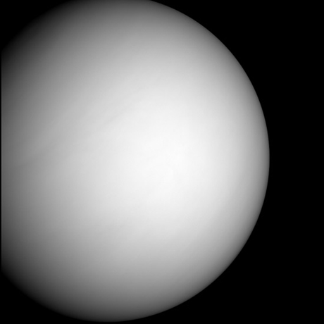 　2007年6月の金星への2度目の接近でMessengerは、金星のこの画像を撮影した。